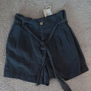 Faherty High-Waist Tie-Belt Shorts — Dark Navy